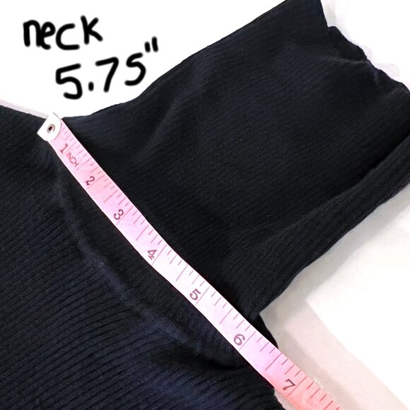 Eddie Bauer black ribbed knit turtleneck, petite small - Picture 2 of 12